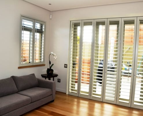 House Albeldas - Dining Room - Metal Windows