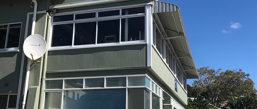 Seven seas club simonstown - Metal Windows - Windwo - Window Installation