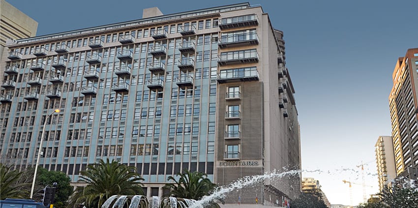 Fountains Hotel - Metal Windows