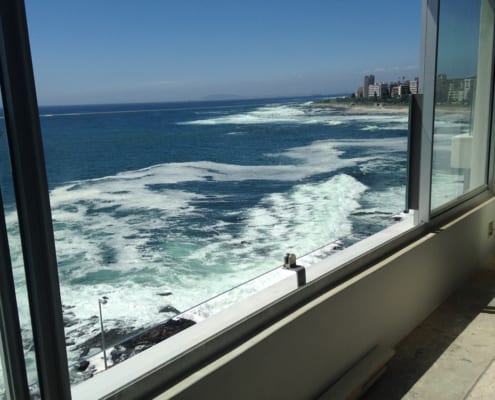 Rapallo Apartment - Metal Windows - Balcony Beach Fron View