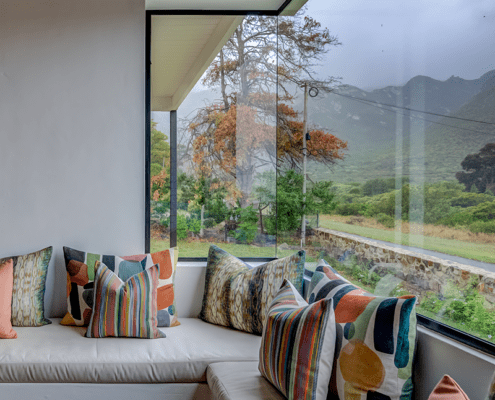 A House Mitchell Hermanus Open Plan living rooms